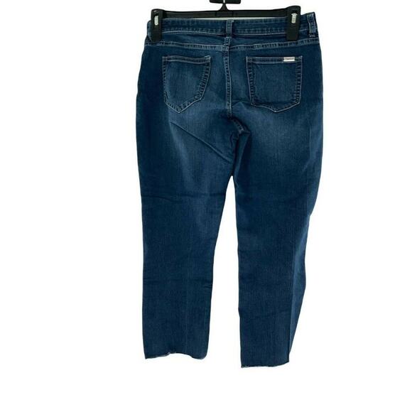 Jennifer Lopez Denim Jeans Womens Size 8 Straight Capris Raw Hem Dark Wash Blue - Picture 2 of 10